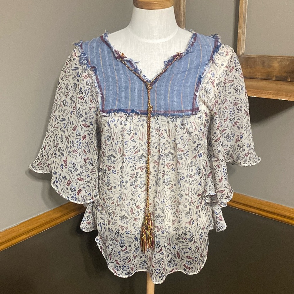 Anthropologie HYKU flutter sleeve floral boho cream & blue linen top size small